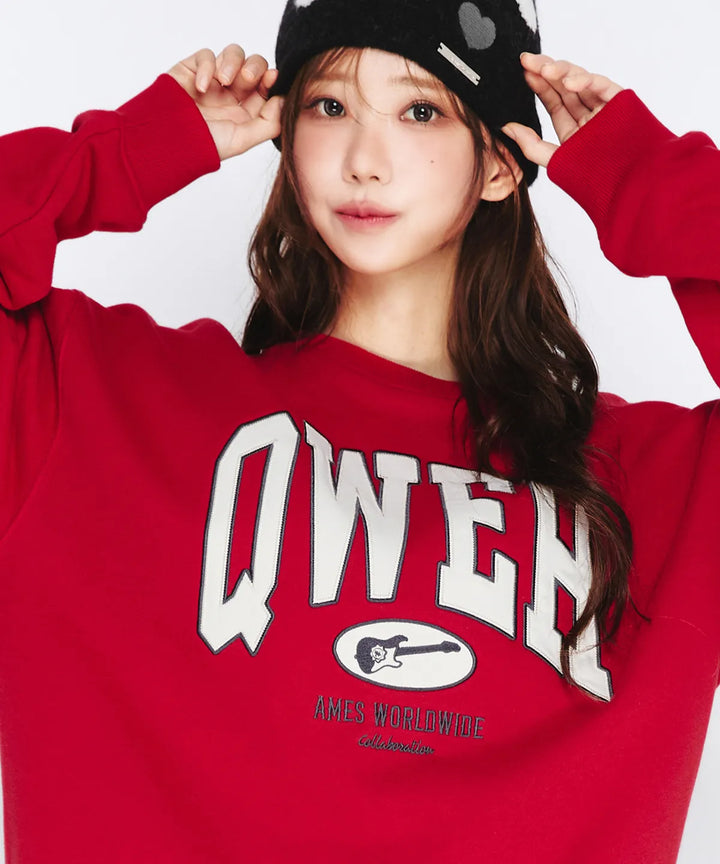 **QWER -Ames-Worldwide  BASIC APPLIQUE SWEATSHIRT RED