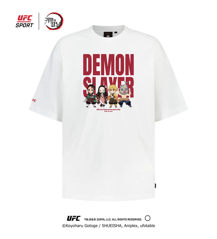 Demon Slayer: Kimetsu no Yaiba - Kamado Crew (SD) Relax Fit Short-Sleeved T-Shirt White