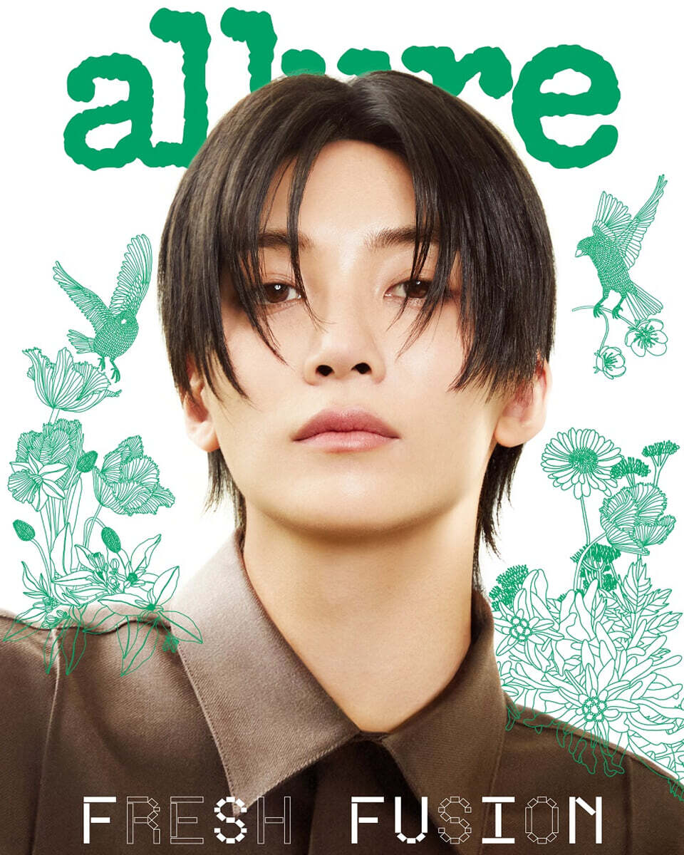 ** [Pre-Order] JEONGHAN (od Seventeen) -allure 2025.4 (version choose)