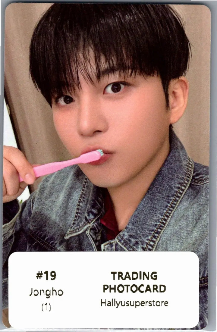 ATTEZ - "2026 ATEEZ FANMEETING ATINY’S VOYAGE : TINY MYSTERY" Random Trading Photocard (2) [26.07.15]