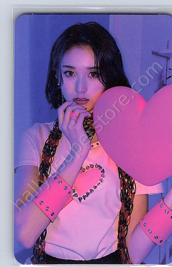 STAYC - J - YOUNG-LUV.COM