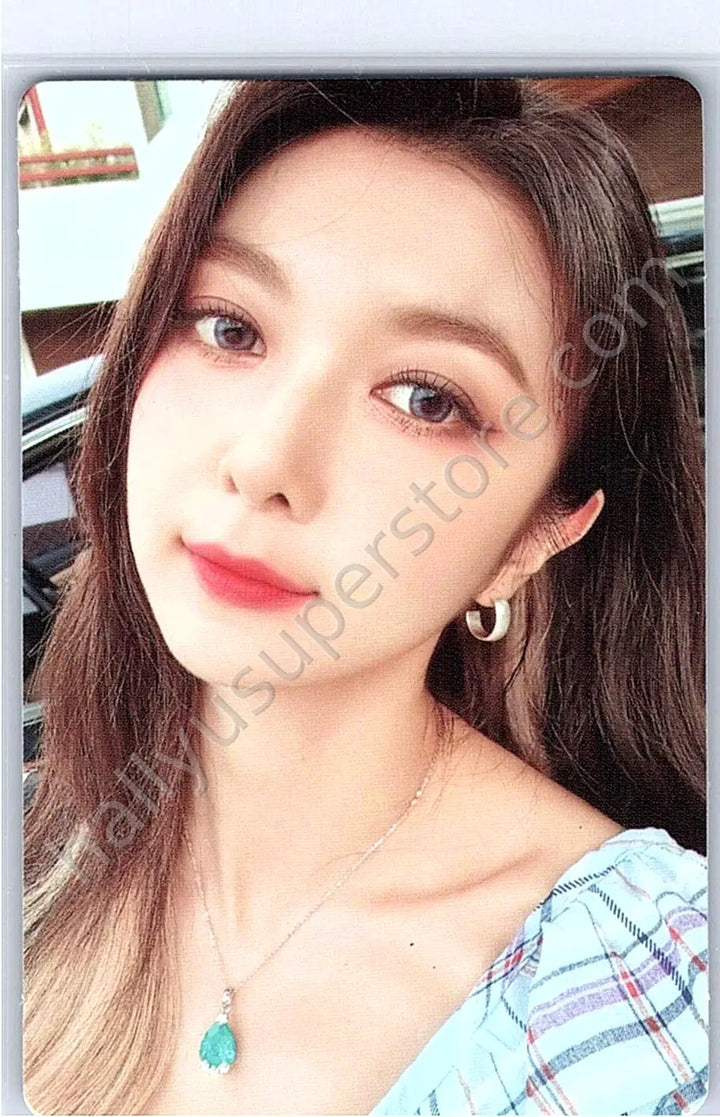 Dreamcatcher - Dami - Summer Holiday album photocard G version korean album
