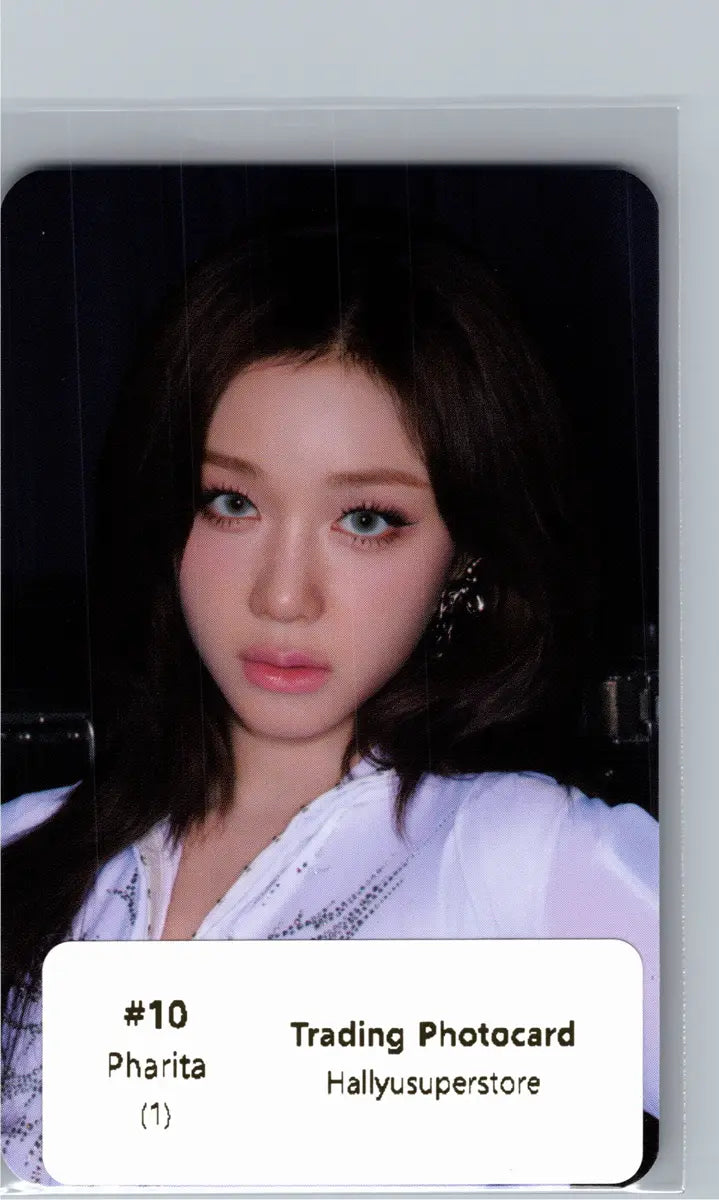 BABYMONSTER -"2026-27 BABYMONSTER WORLD TOUR" [CHOOM] Pop-Up Store Random Trading Photocard (1) [26.06.22]