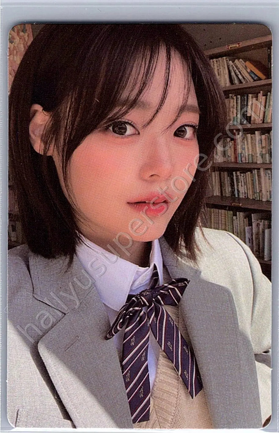 QWER - Siyeon - Manito album photocard secret version