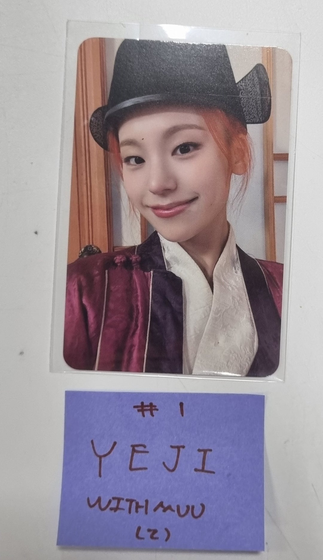 ITZY "BORN TO BE" - Withmuu Fansign Event Photocard Round 3 [24.3.13]