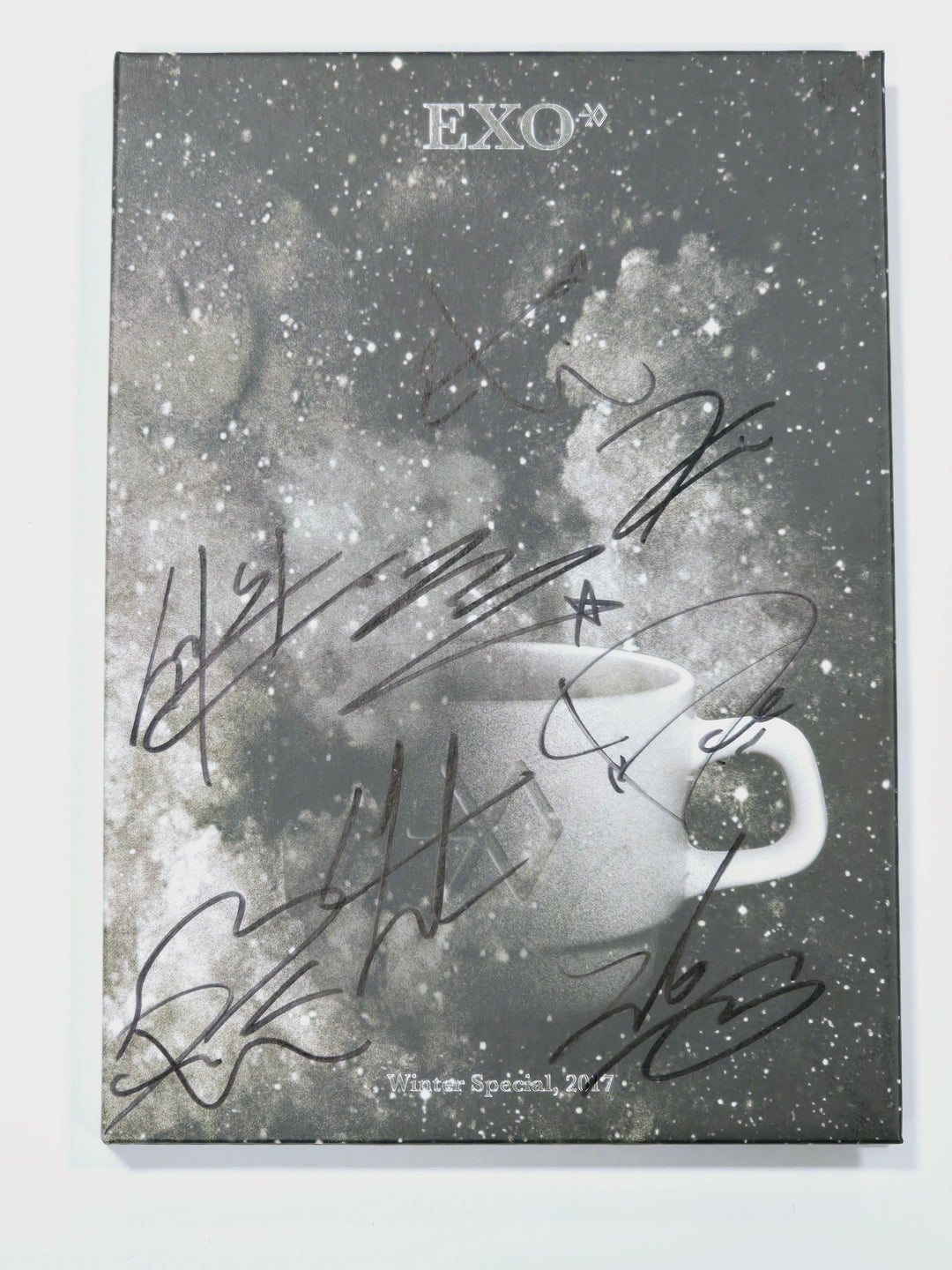 Exo, Kai (of Exo) - Hand Autographed(Signed) Promo Album [24.3.25]