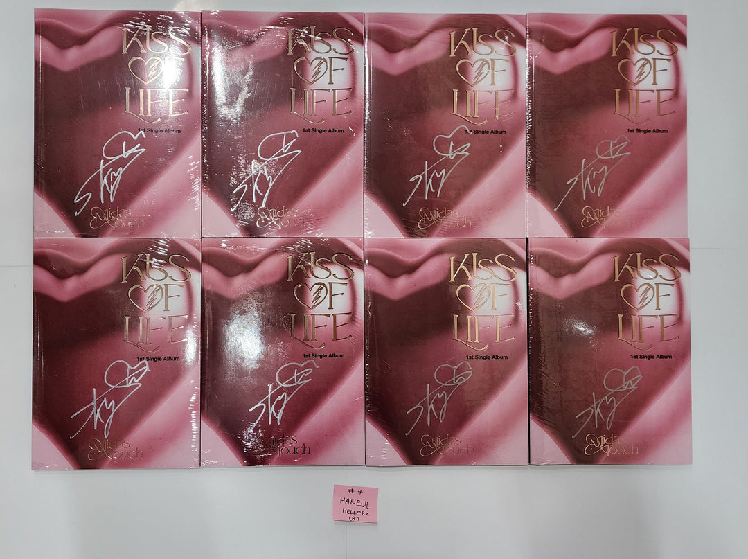 KISS OF LIFE "Midas Touch" - Hand Autographed(Signed) Album [24.4.15]