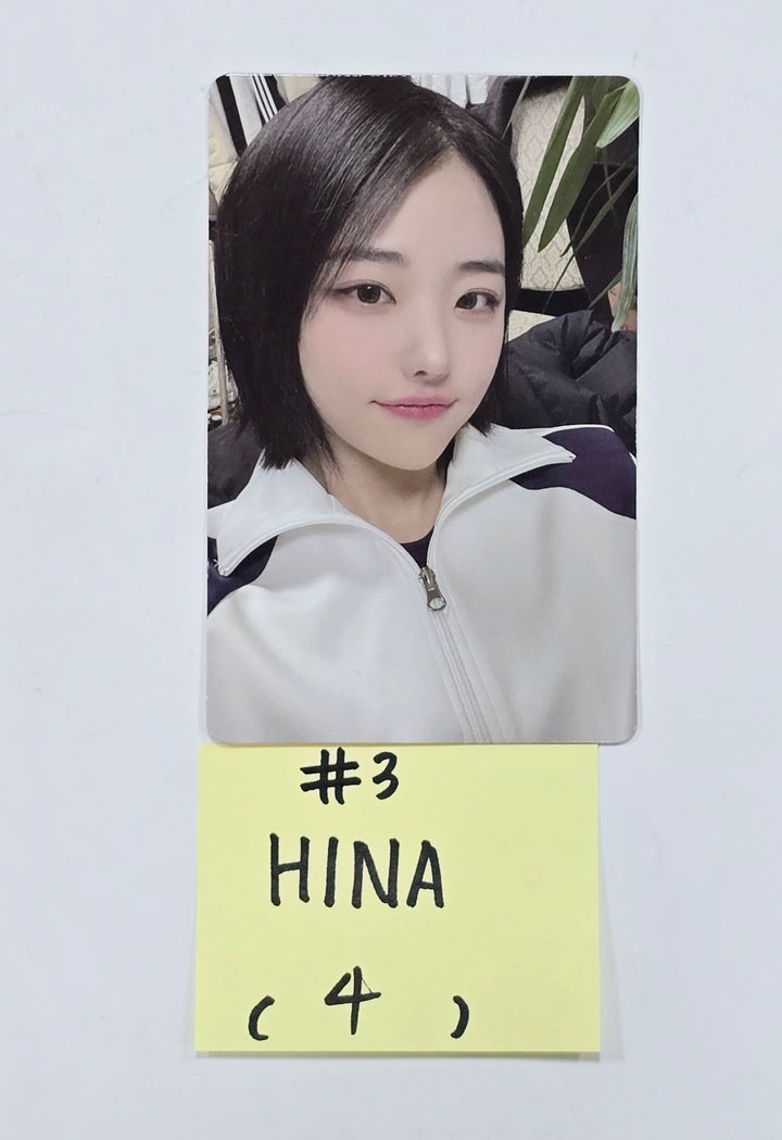QWER "MANITO" - Official Photocard, ID Photo, ID Card [24.4.15]