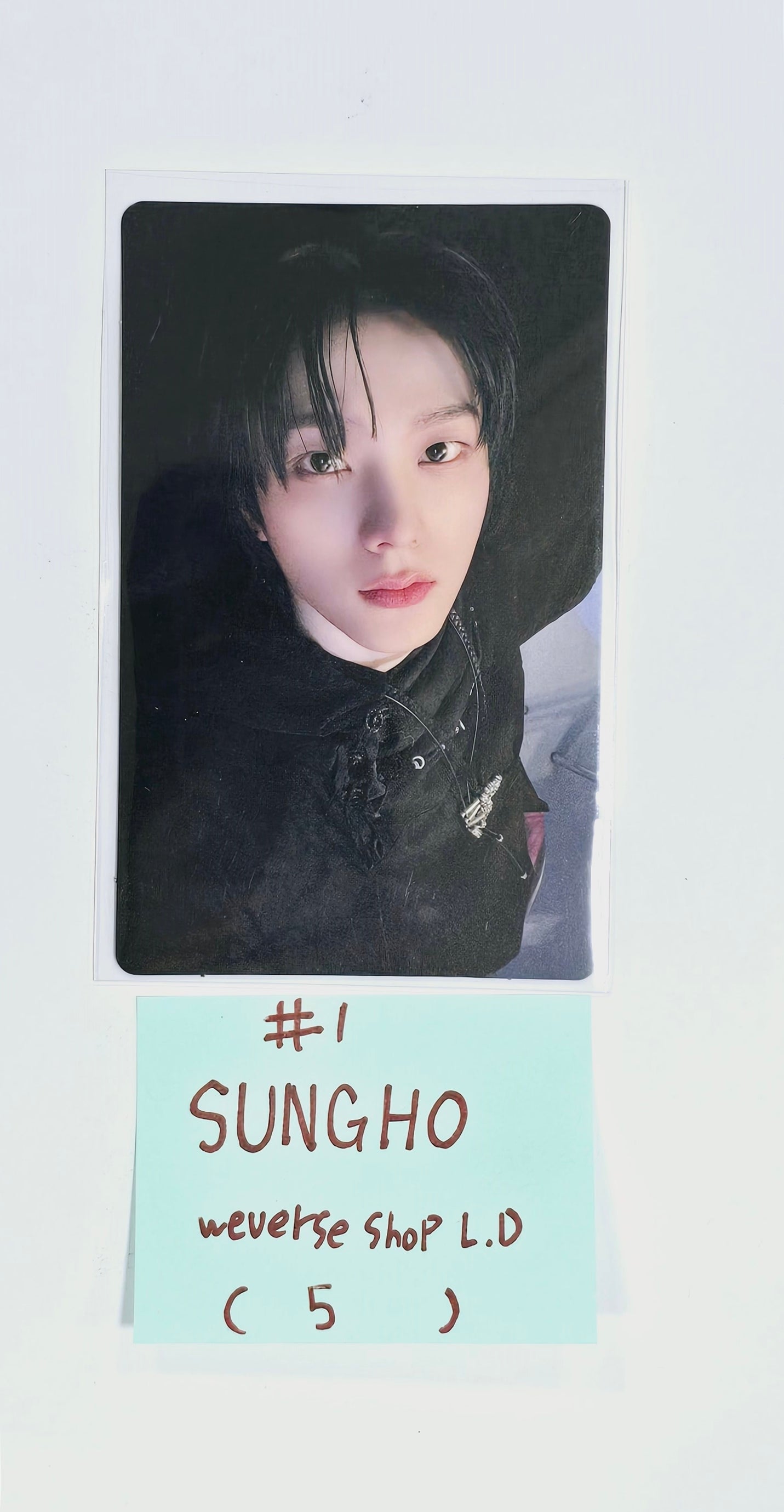 BOYNEXTDOOR - [WHO!] (1st Single WEVERSE ALBUM Version