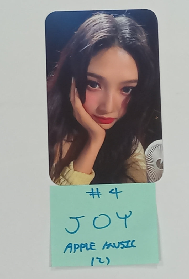 Red Velvet "Cosmic" - Apple Music Fansign Event Photocard [24.7.19] - HALLYUSUPERSTORE