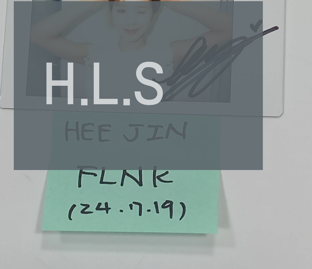 HEEJIN (Of Artms) "DALL" - Hand Autographed(Signed) Polaroid [24.7.19] - HALLYUSUPERSTORE