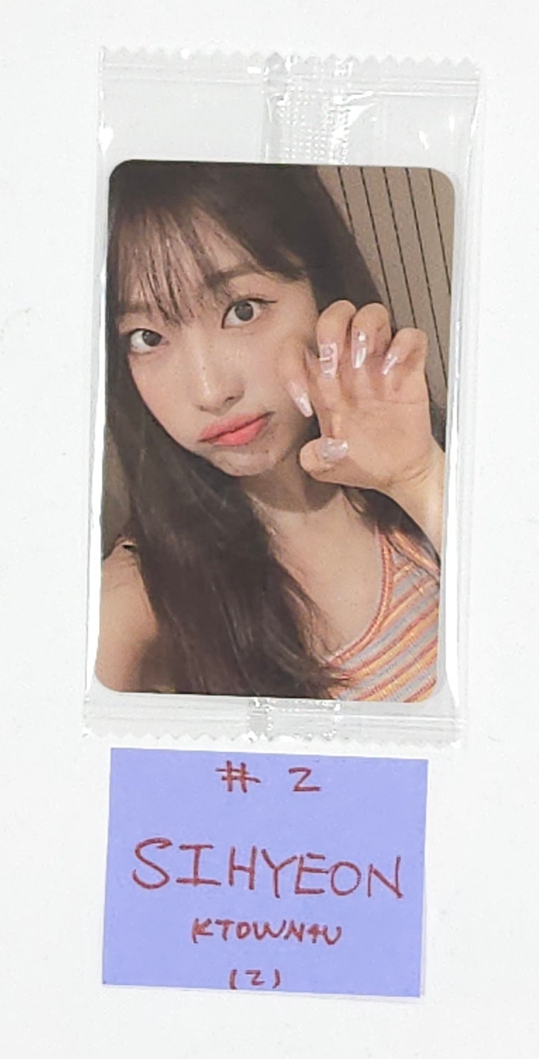 Everglow "ZOMBIE " - Ktown4U Fansign Event Photocard [24.7.26] - HALLYUSUPERSTORE