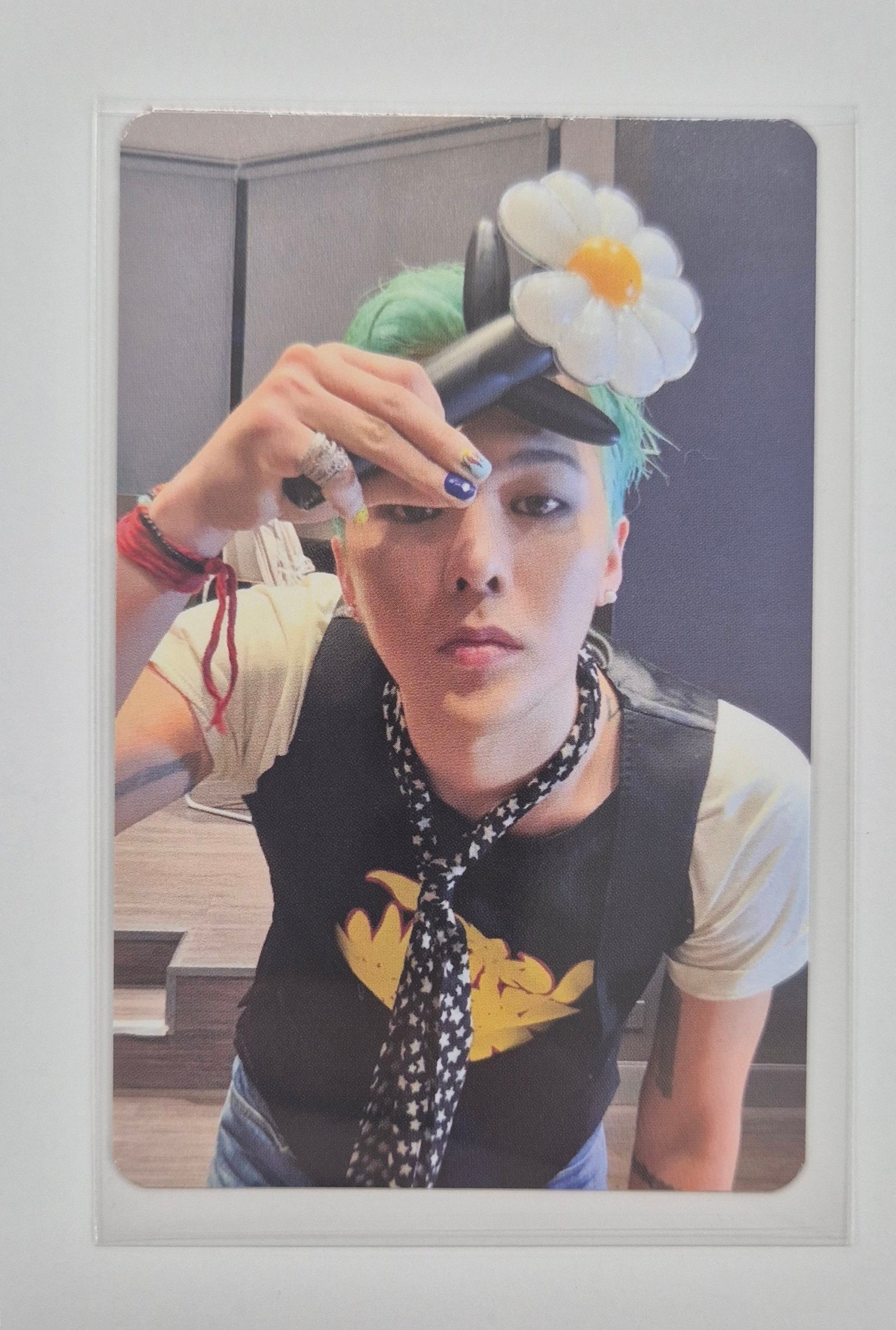 G-DRAGON LIGHT STICK SCARF SET