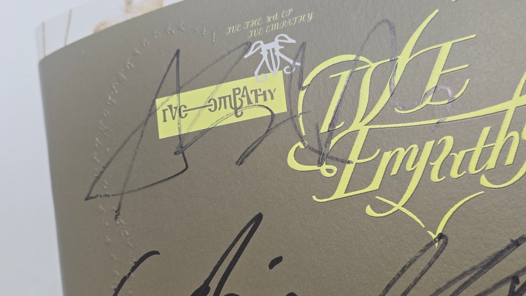 JIN (Of BTS) "Echo", IVE "IVE EMPATHY", Stray Kids "KARMA", ILLIT "bomb", TXT "Star Chapter: Together", ZEROBASEONE "CINEMA PARADISE" - Hand Autographed(Signed) Promo Album [25.10.14]