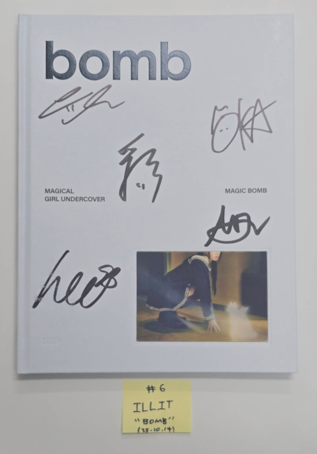 JIN (Of BTS) "Echo", IVE "IVE EMPATHY", Stray Kids "KARMA", ILLIT "bomb", TXT "Star Chapter: Together", ZEROBASEONE "CINEMA PARADISE" - Hand Autographed(Signed) Promo Album [25.10.14]