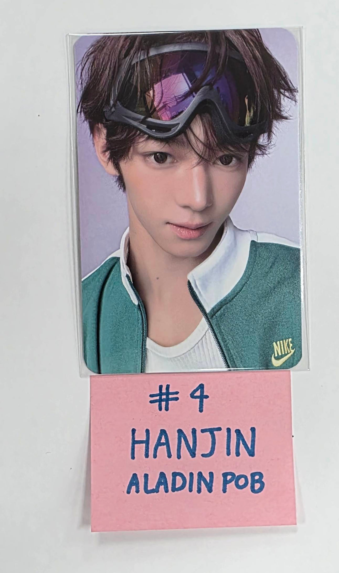 TWS "Play Hard" - Aladin Pre-Order Benefit Photocard [25.10.14]