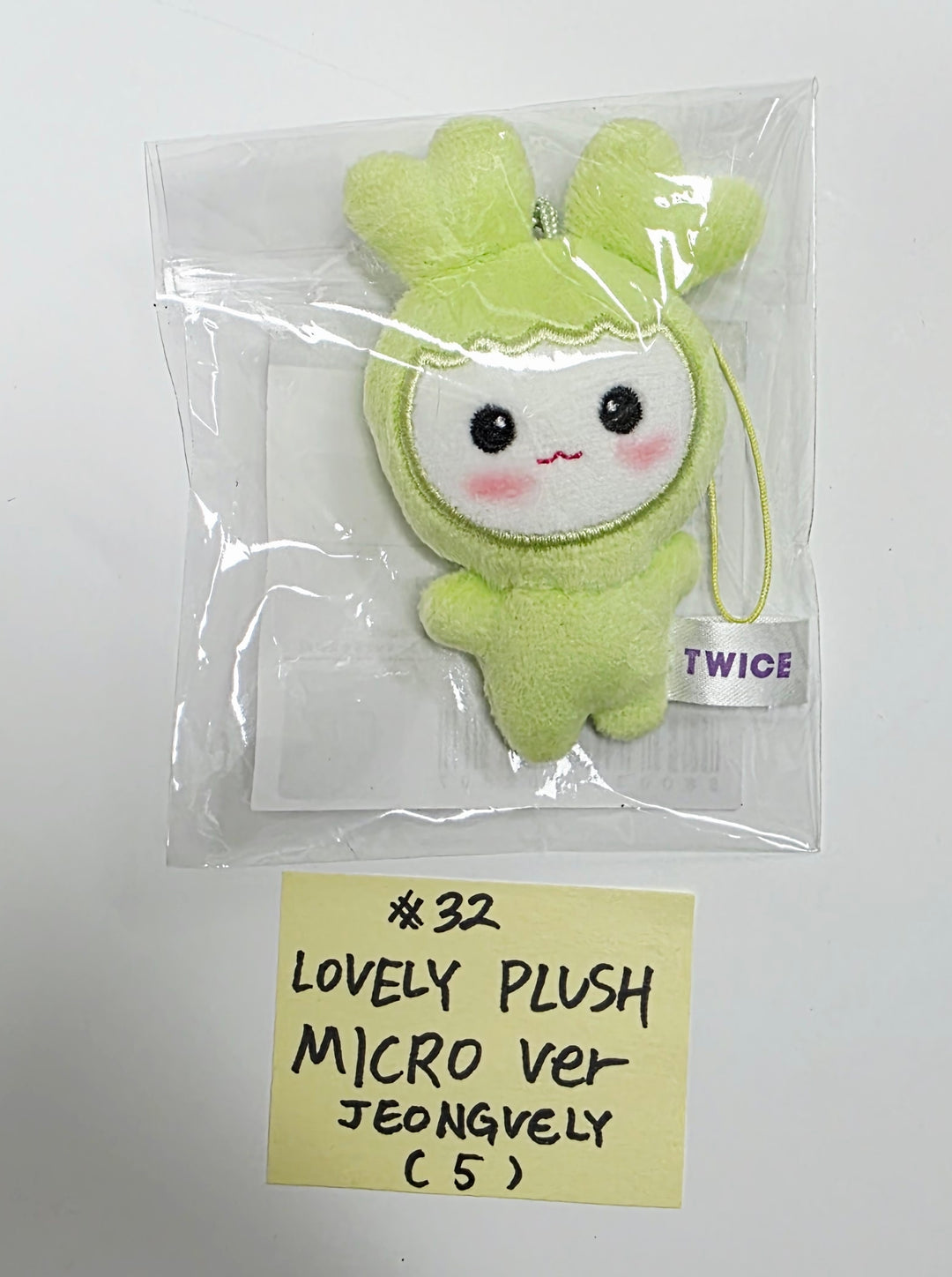 TWICE - 2025 TWICE FANMEETING "10VE UNIVERSE" POP-UP STORE MD (2) [25.10.17]