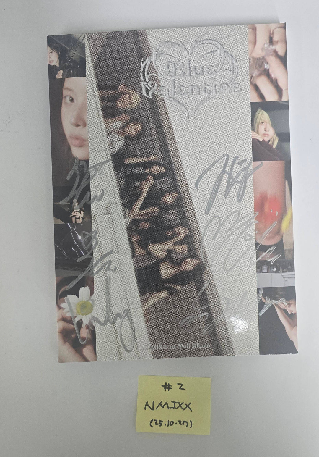 NMIXX "Blue Valentine", Hearts2Hearts "FOCUS" - Hand Autographed(Signed) Promo Album [25.10.27]