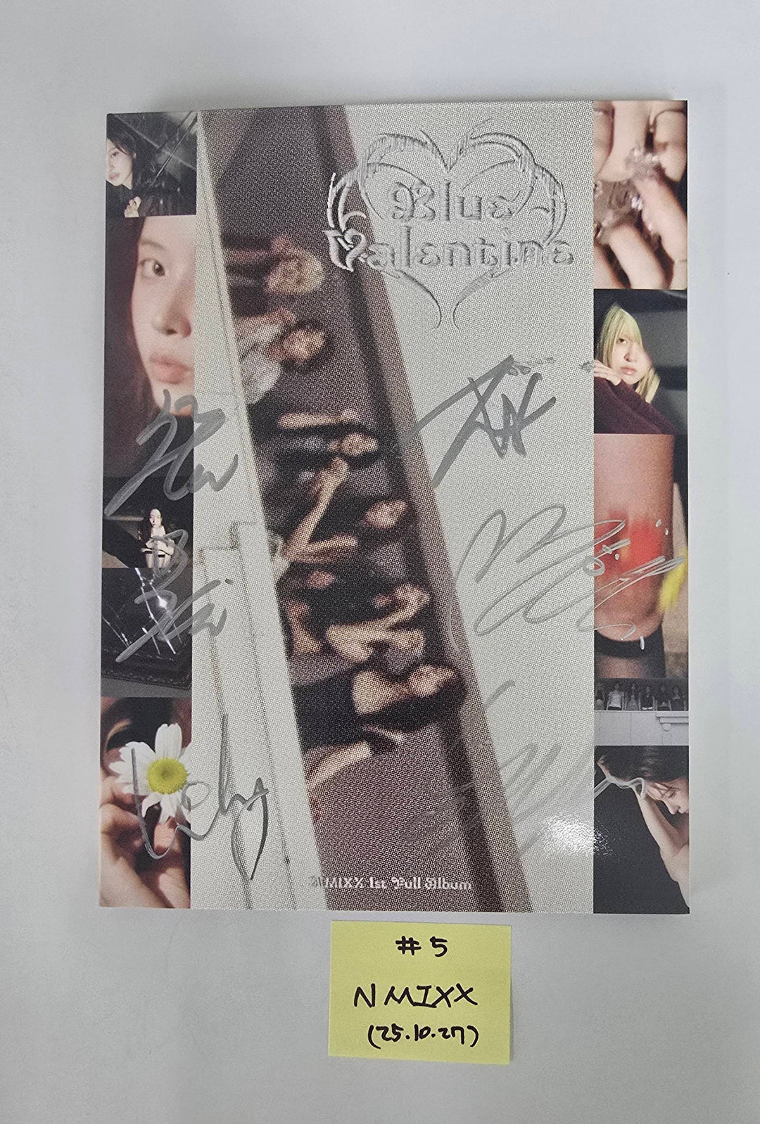 NMIXX "Blue Valentine", Hearts2Hearts "FOCUS" - Hand Autographed(Signed) Promo Album [25.10.27]