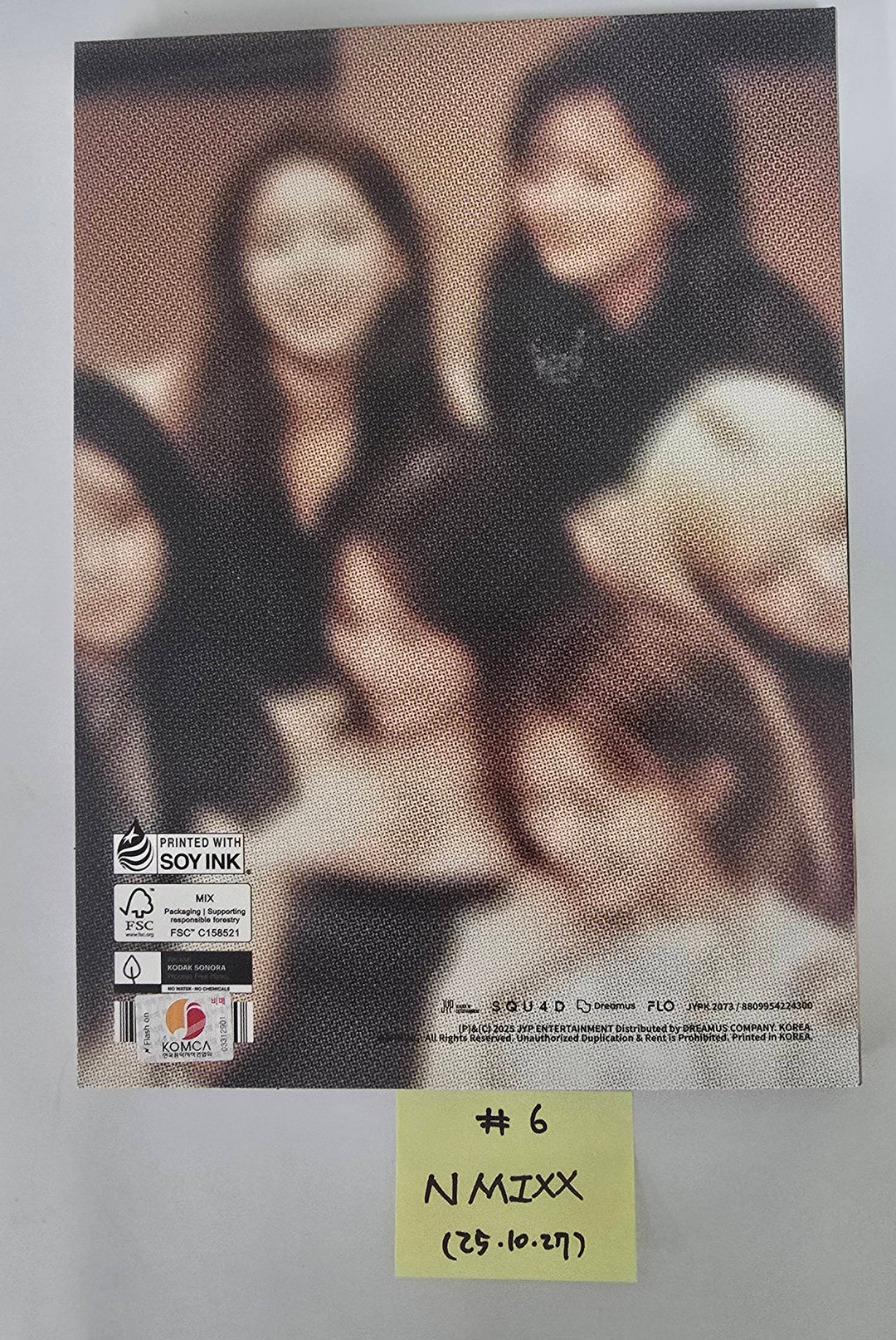 NMIXX "Blue Valentine", Hearts2Hearts "FOCUS" - Hand Autographed(Signed) Promo Album [25.10.27]