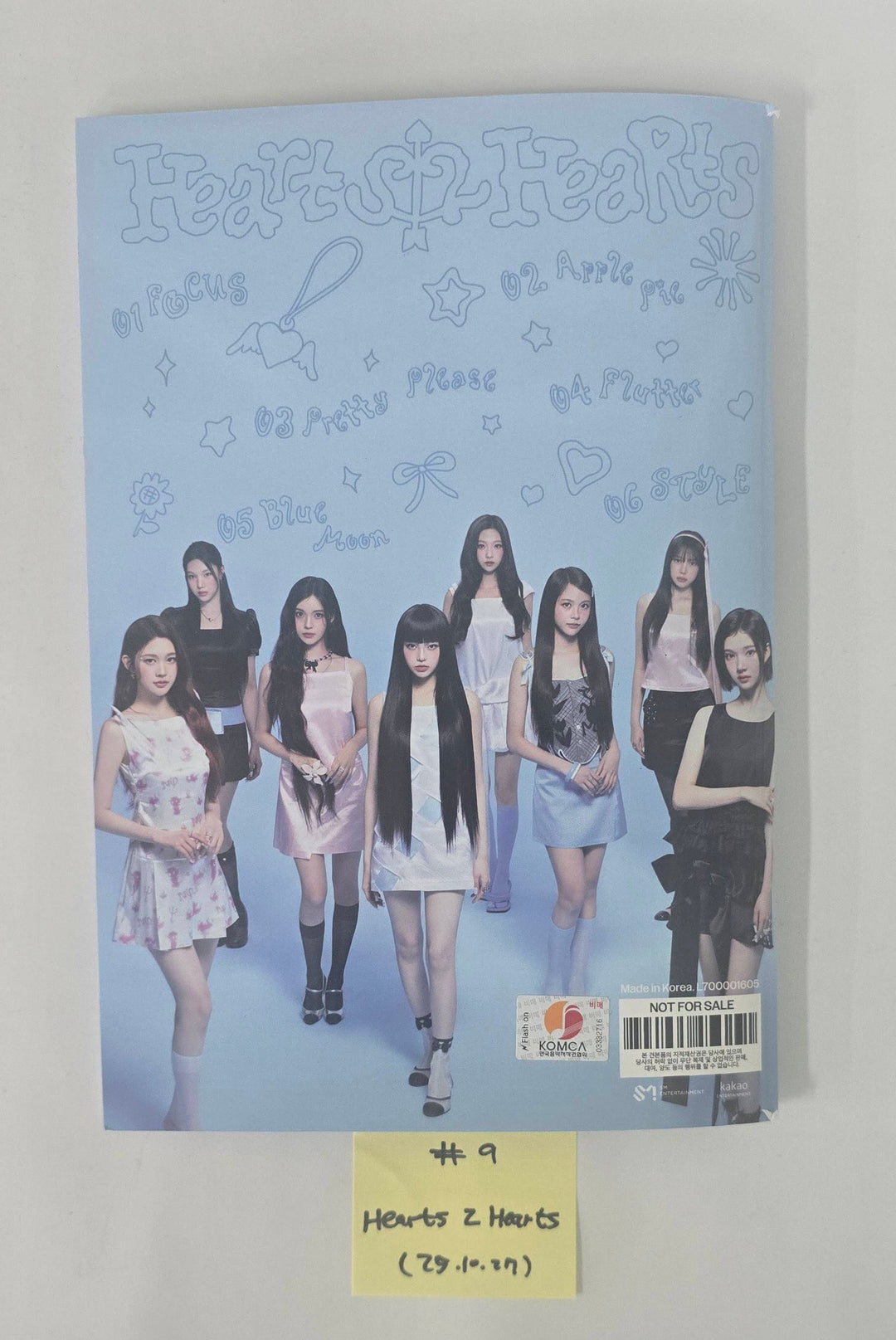 NMIXX "Blue Valentine", Hearts2Hearts "FOCUS" - Hand Autographed(Signed) Promo Album [25.10.27]