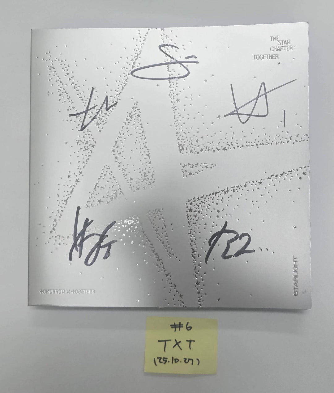 Stray Kids "合 (HOP)", DAY6 "The DECADE", TXT "Star Chapter: Together" - Hand Autographed(Signed) Promo Album [25.10.27]