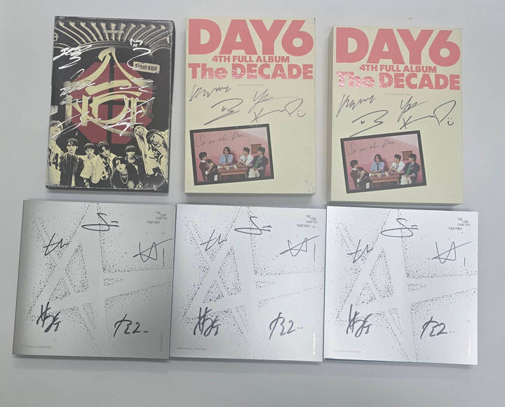 Stray Kids "合 (HOP)", DAY6 "The DECADE", TXT "Star Chapter: Together" - Hand Autographed(Signed) Promo Album [25.10.27]