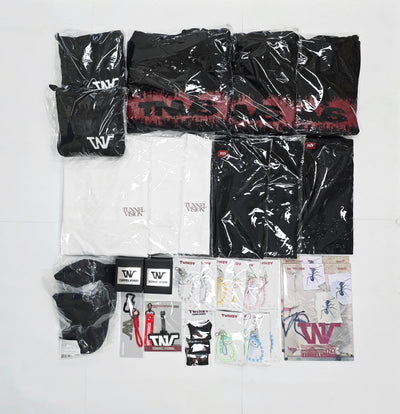 ITZY - "TUNNEL VISION" POP-UP Store MD [25.11.11]