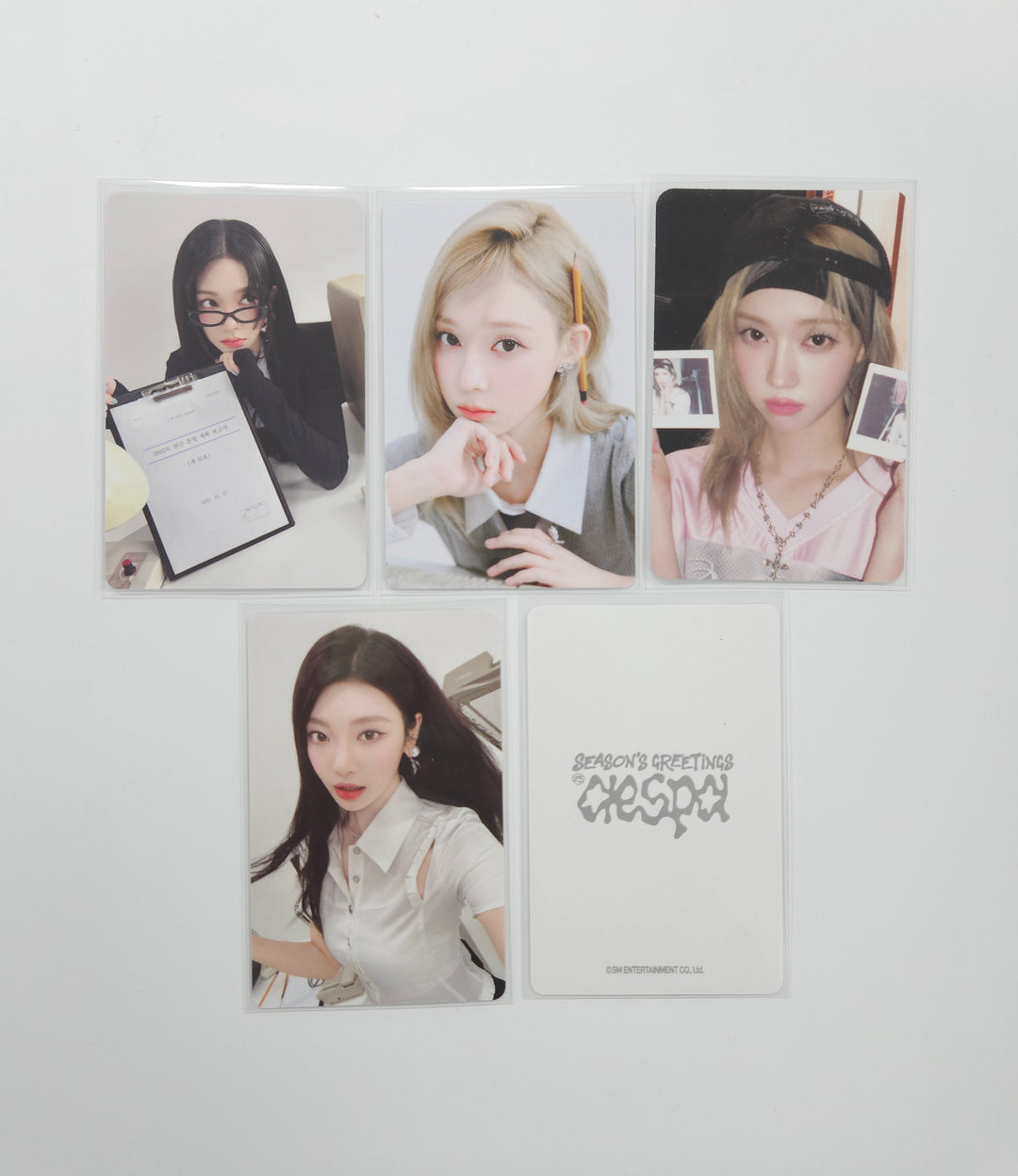 AESPA - 2025 Season's Greeting Trading Photocard [26.01.09]