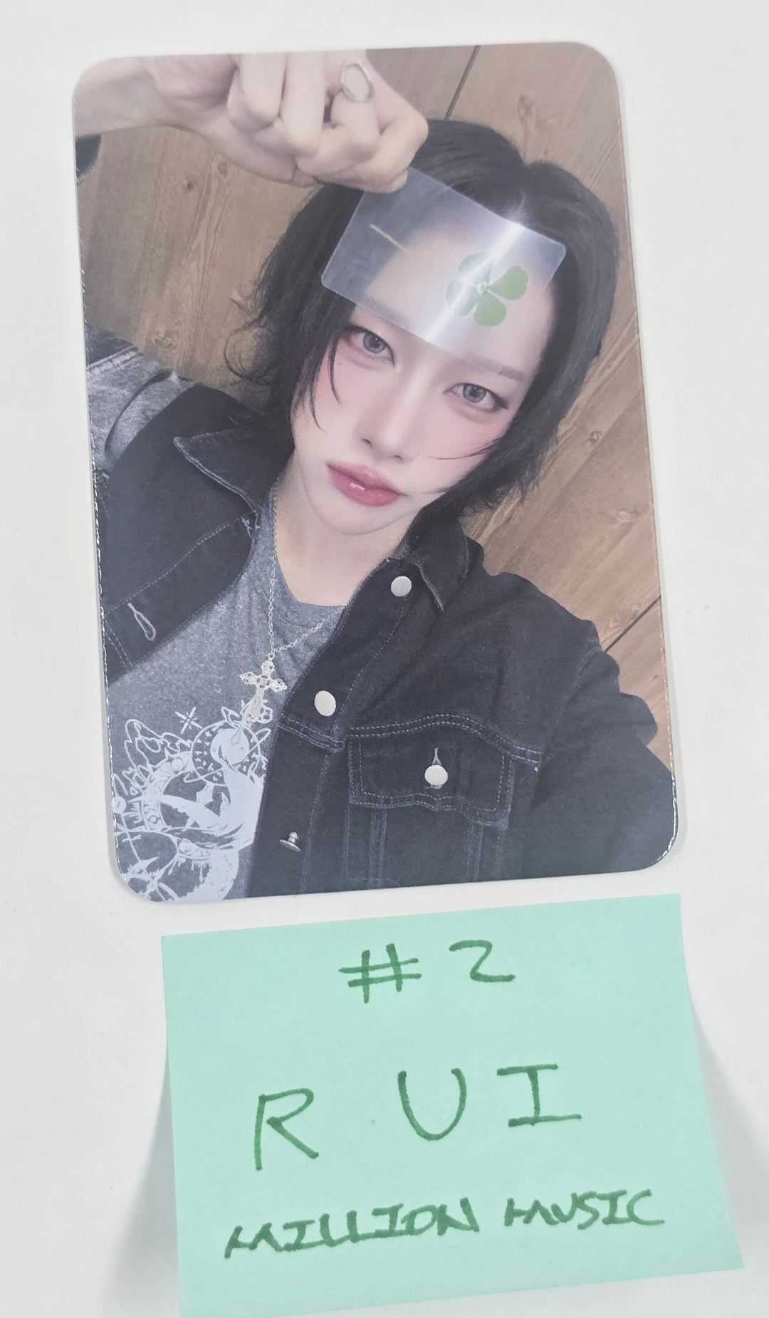 XLOV "UXLXVE" - Million Music Fansign Event Photocard [26.1.26]