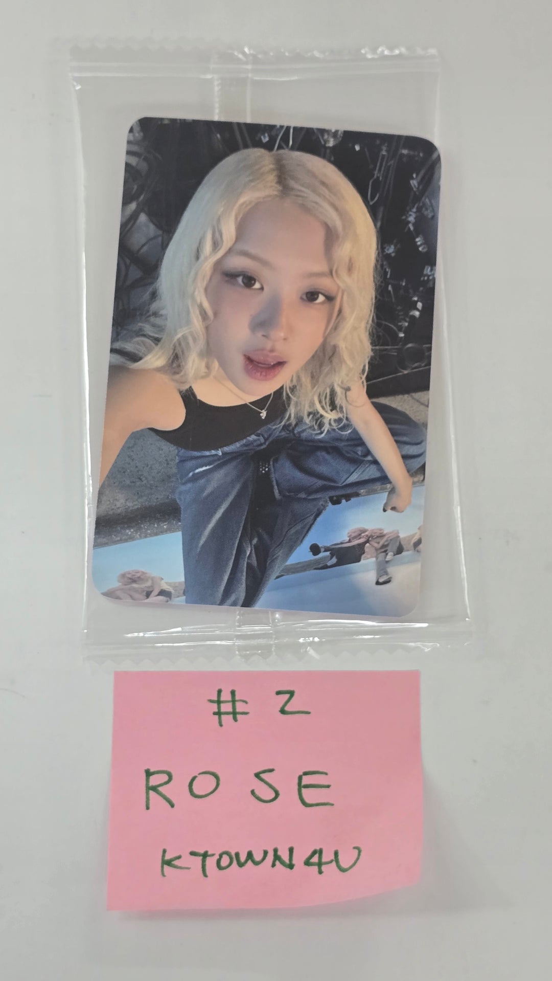 ROSE (of Black Pink) - Ktown4U Event Photocard [26.1.28]
