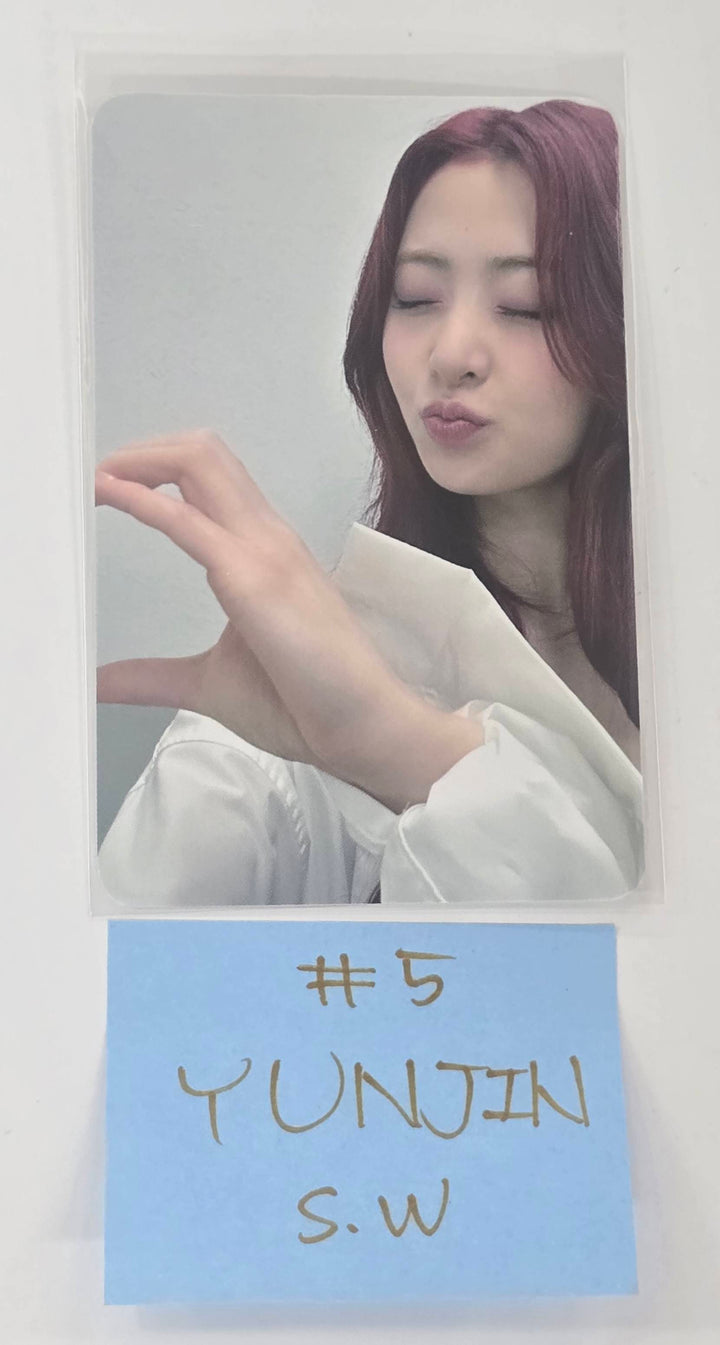 Le Sserafim "UNFORGIVEN & Easy" - Soundwave Lucky Draw Event Photocard [26.1.29]