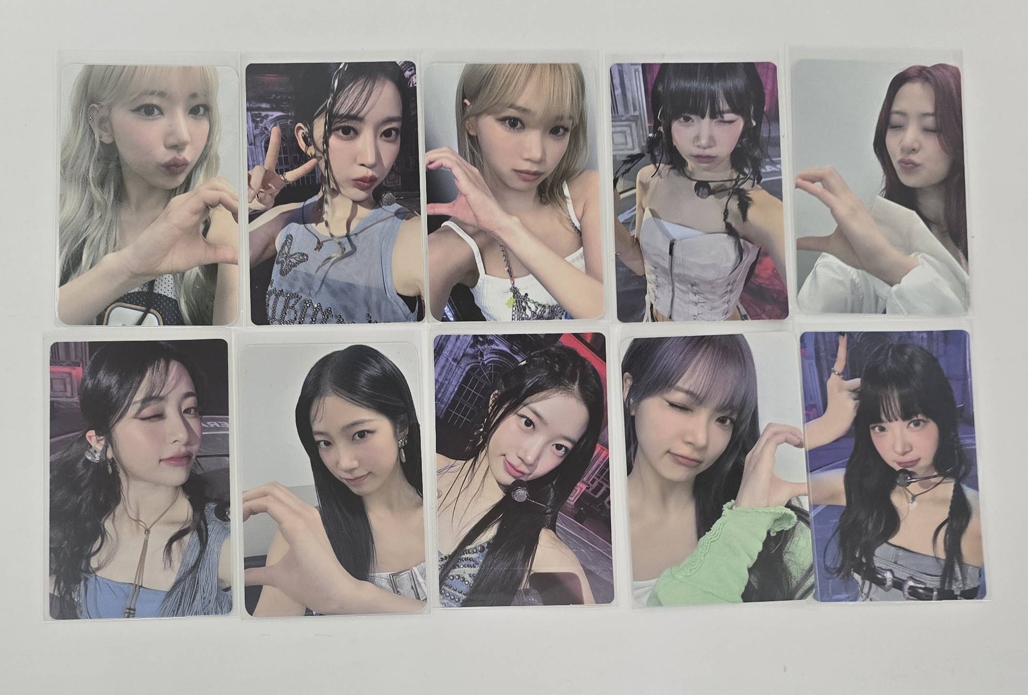 LE SSERAFIM - HALLYUSUPERSTORE