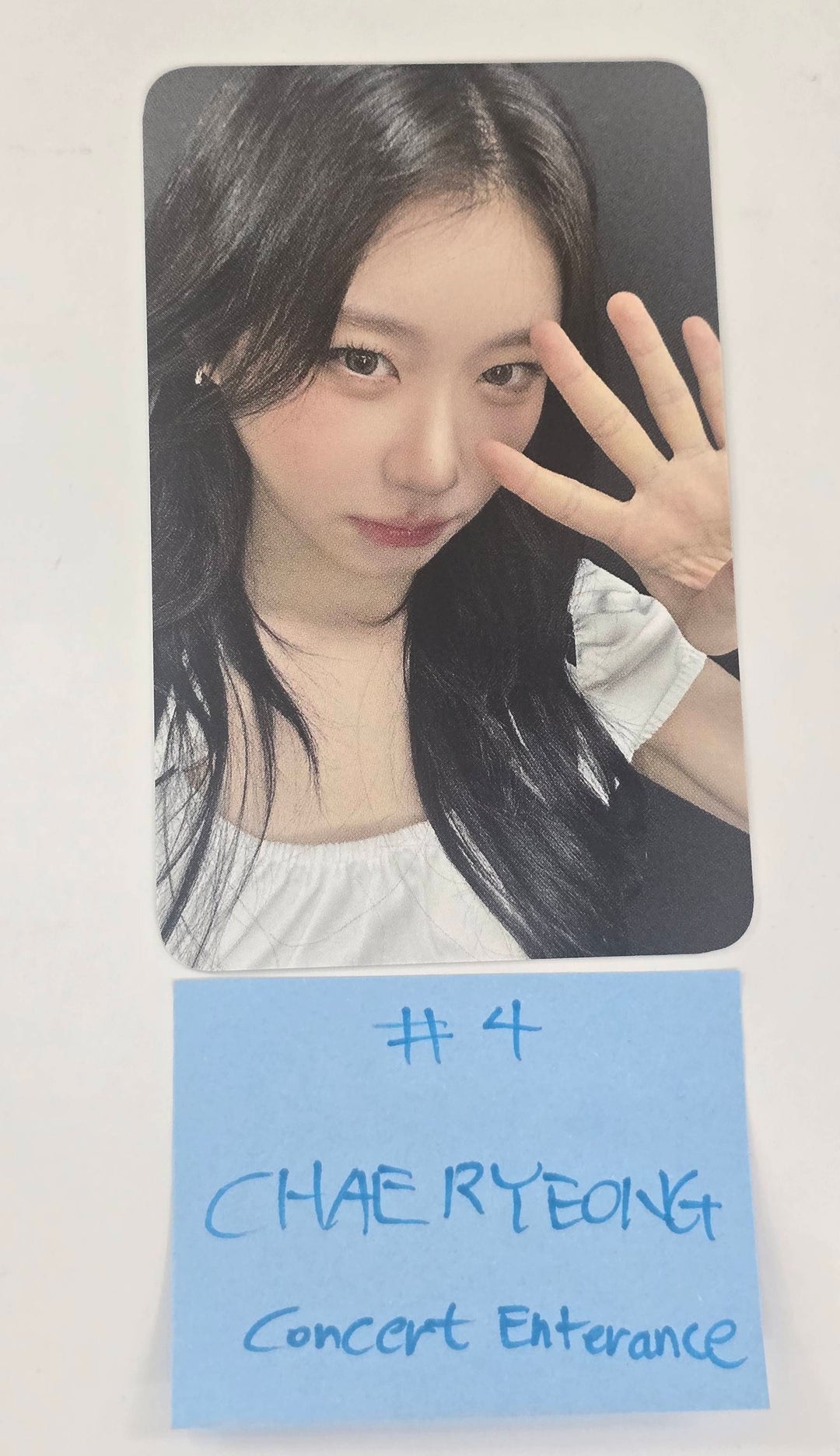 ITZY "ON AIR" - Concert Enterance Photocard [26.1.29]