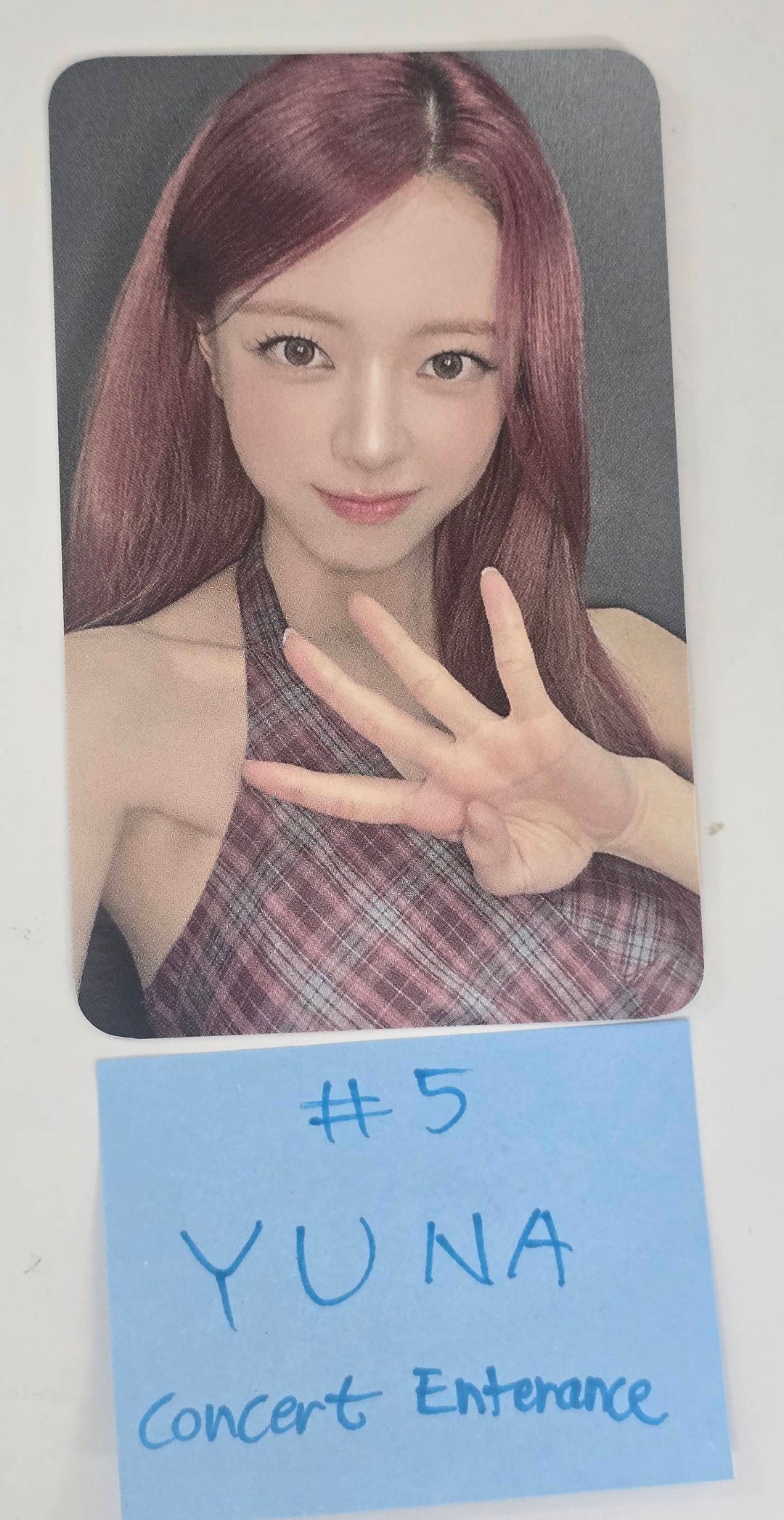 ITZY "ON AIR" - Concert Enterance Photocard [26.1.29]