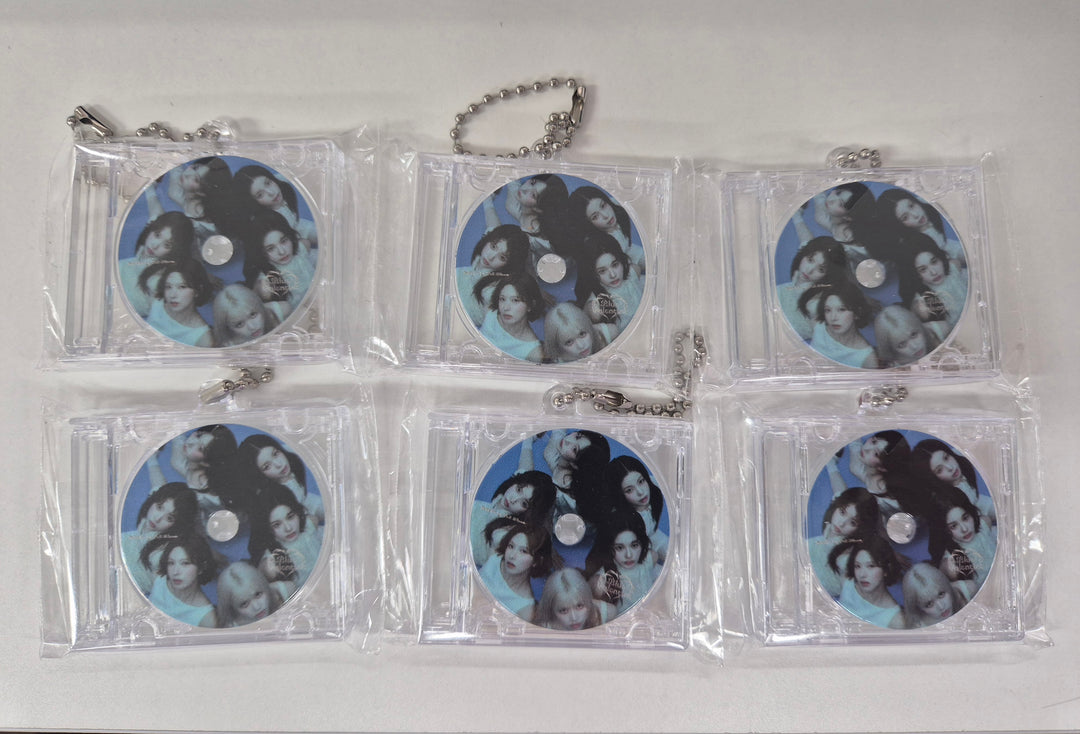 NMIXX "Blue Valentine" - Apple Music Lucky Draw Event NMIX Miniature CD Keyring [26.01.29]