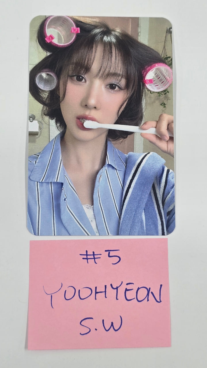 UAU "THE NIGHT BLOOM" 2026 SEASON’S GREETINGS - Soundwave Event Photocard [26.2.2]