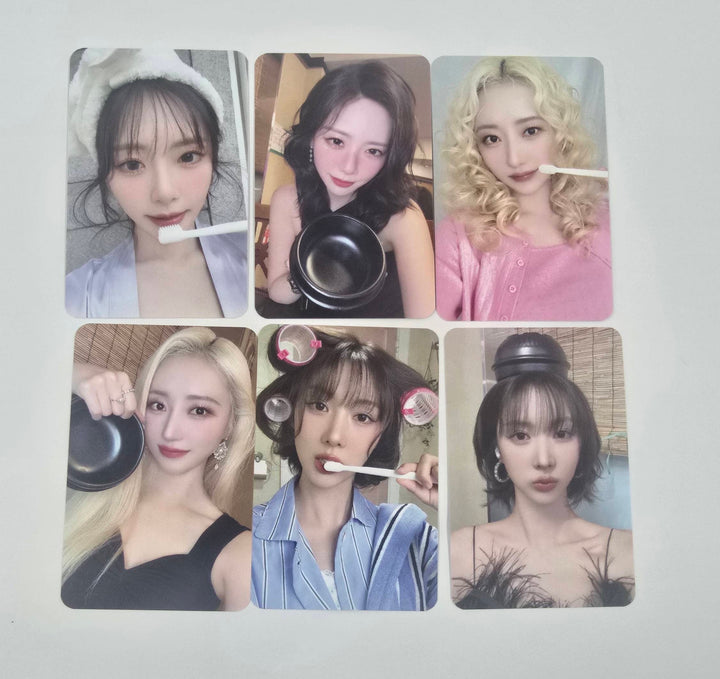 UAU "THE NIGHT BLOOM" 2026 SEASON’S GREETINGS - Soundwave Event Photocard [26.2.2]