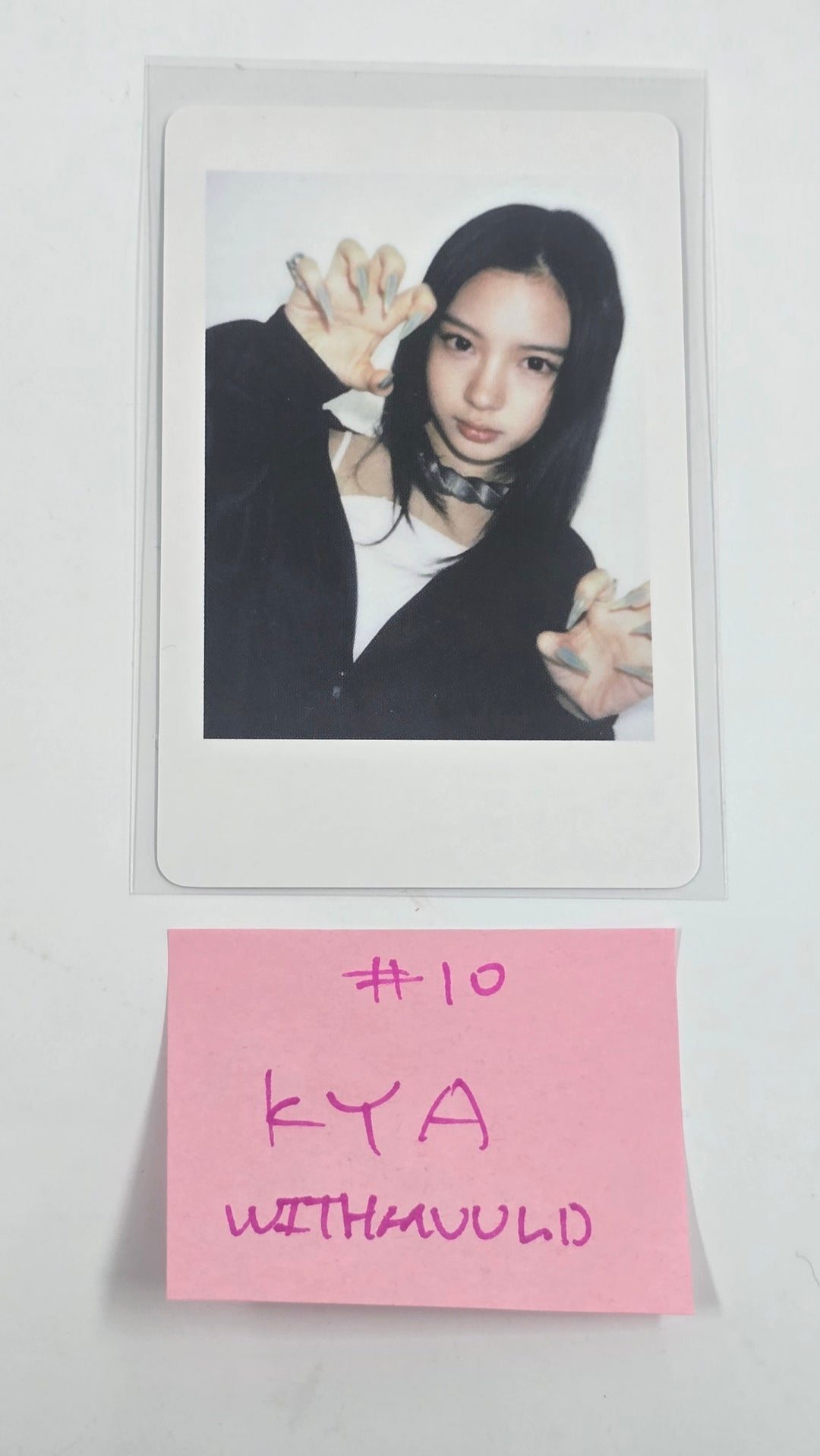 KiiiKiii "Delulu Pack" - Withmuu Lucky Draw Event Photocard [26.02.02]