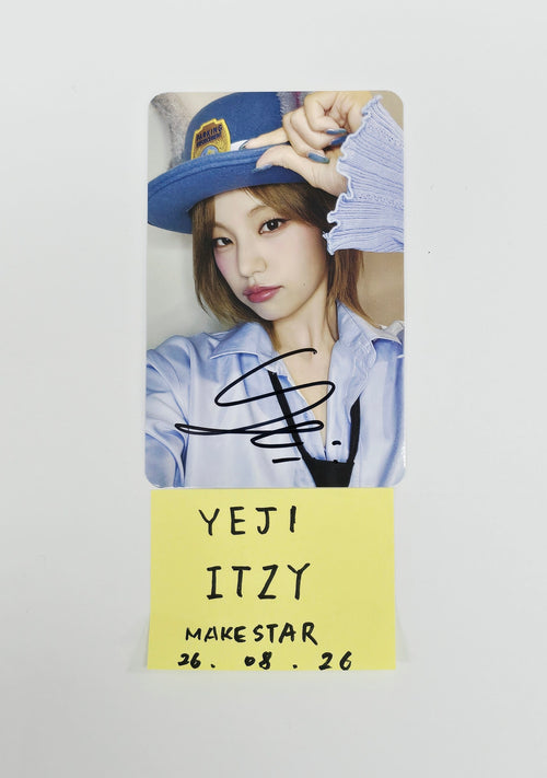 YEJI (of ITZY) "Moto" - Hand Autographed(Signed) Photocard [26.08.26]
