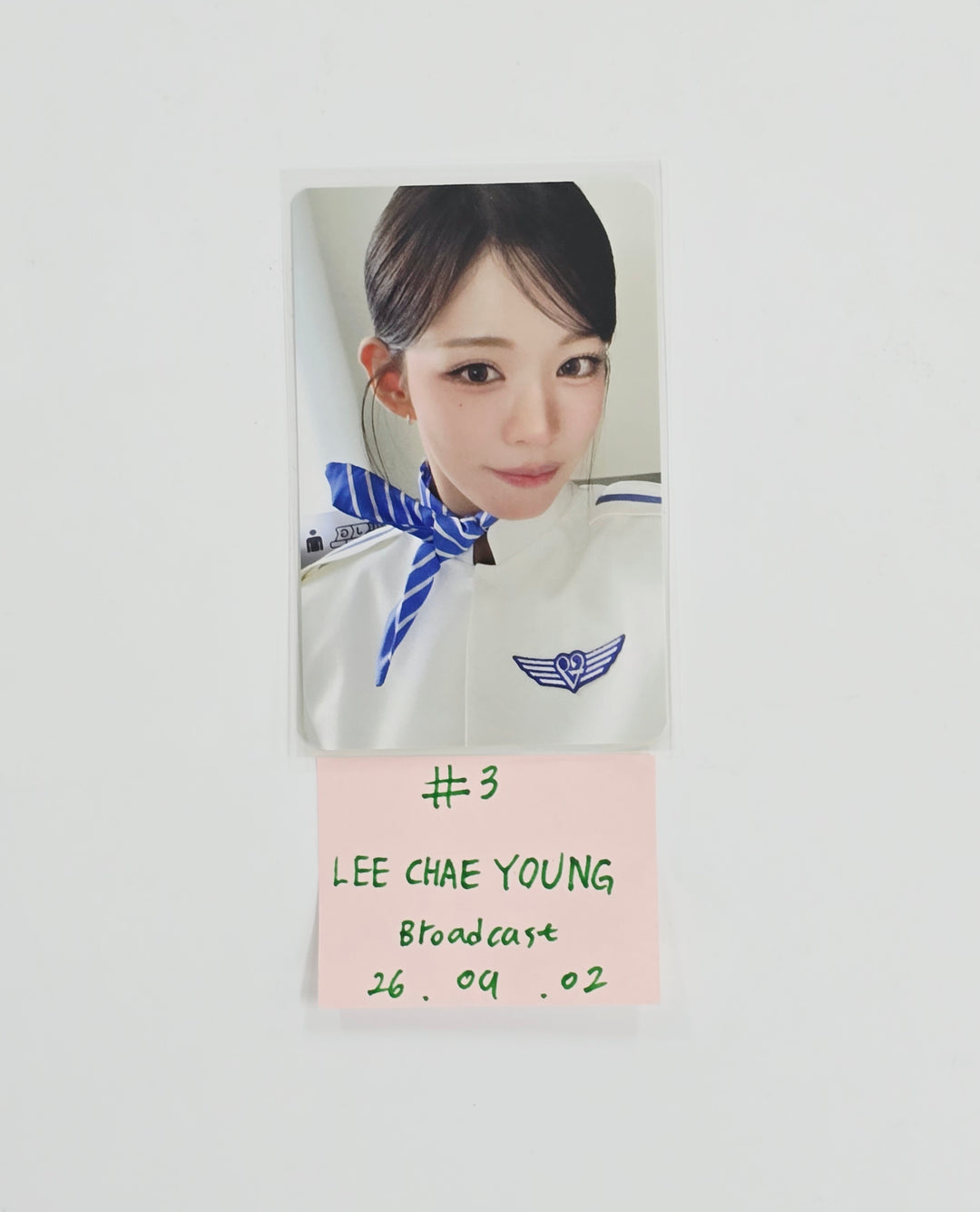 fromis_9 "Glow ME" - Broadcast Photocard [26.09.02]
