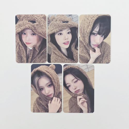 fromis_9 "Glow ME" - Who's fan Fansign Event Photocard [26.09.30]