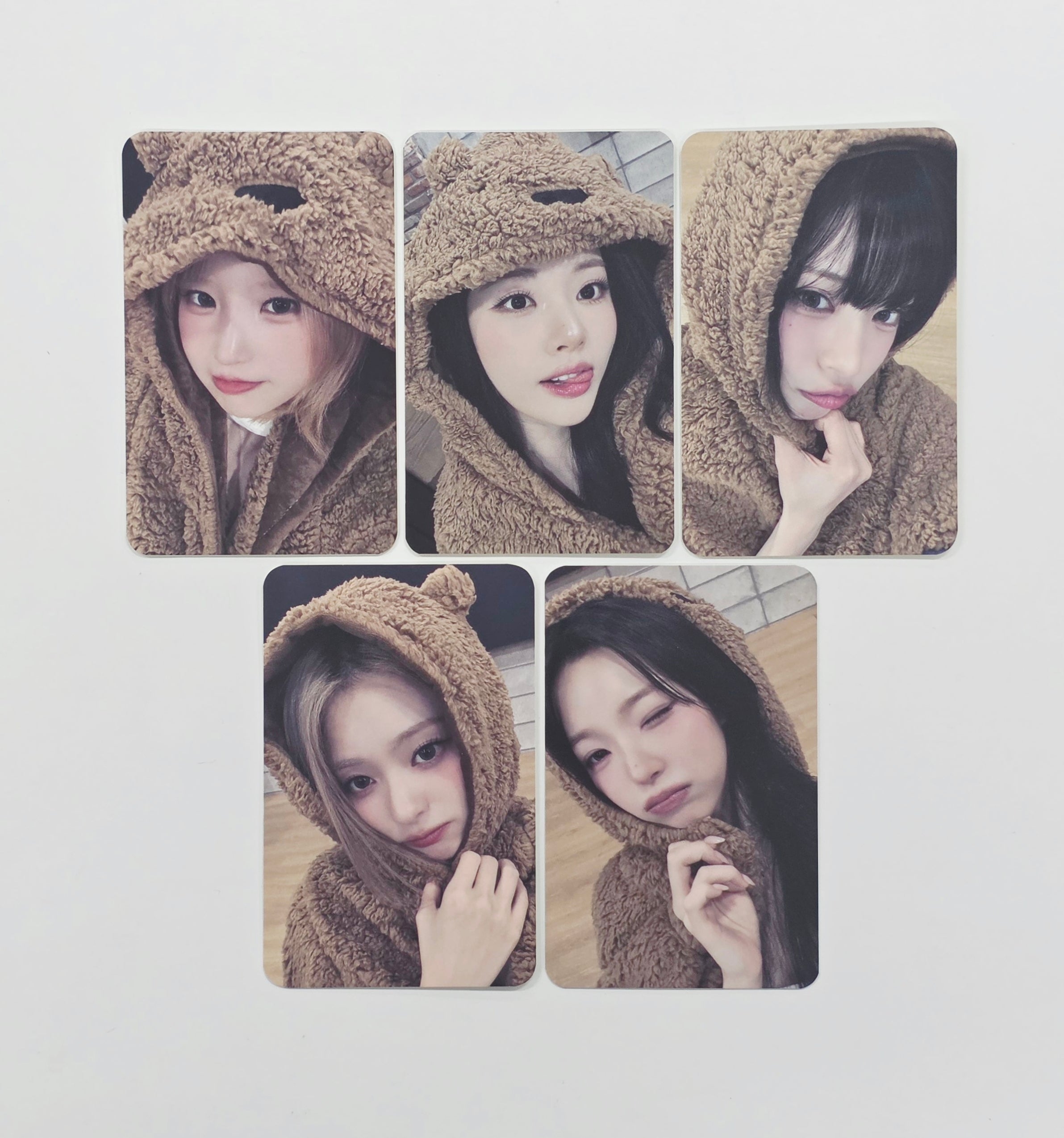 fromis_9オンライン約束会当選者限定 写真入りポーチ Fromis_9 - HALLYUSUPERSTORE