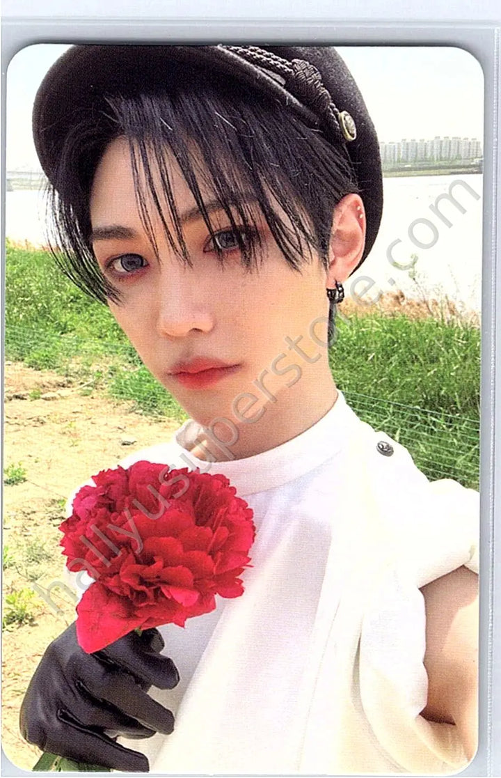 Stray Kids - Felix - Maxident album photocard go version