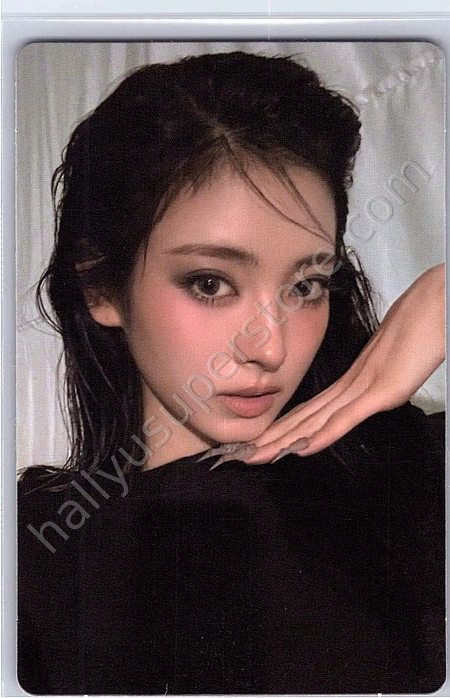 MEOVV - Anna - BITE NOW album photocard photobook version beast version