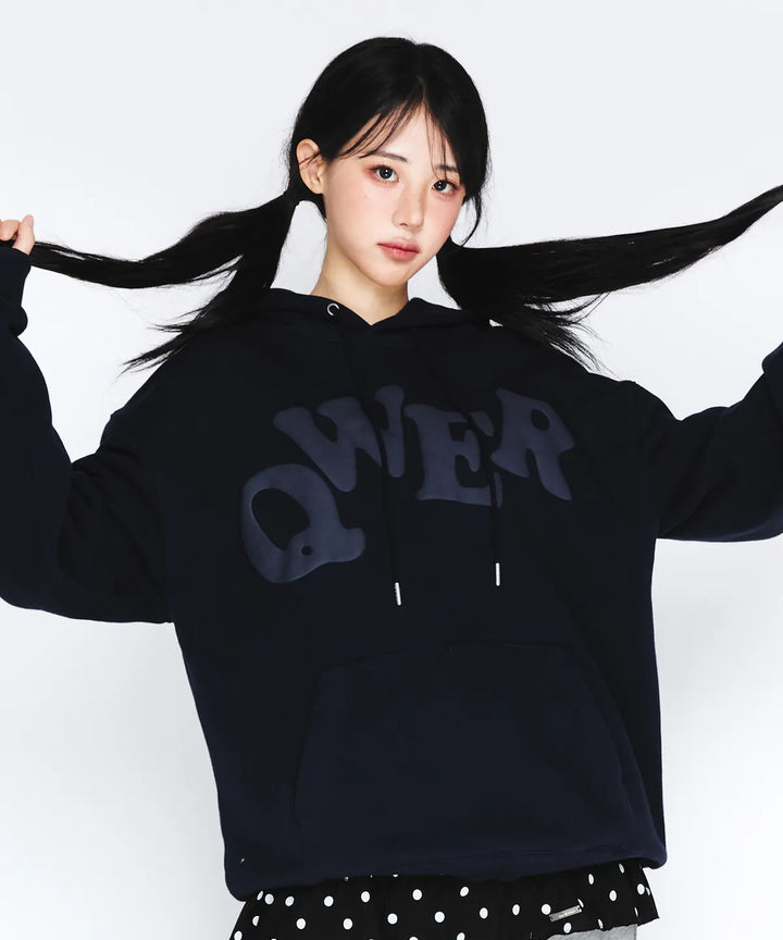 **QWER -Ames-QWER BIG TYPO HOODIE NAVY