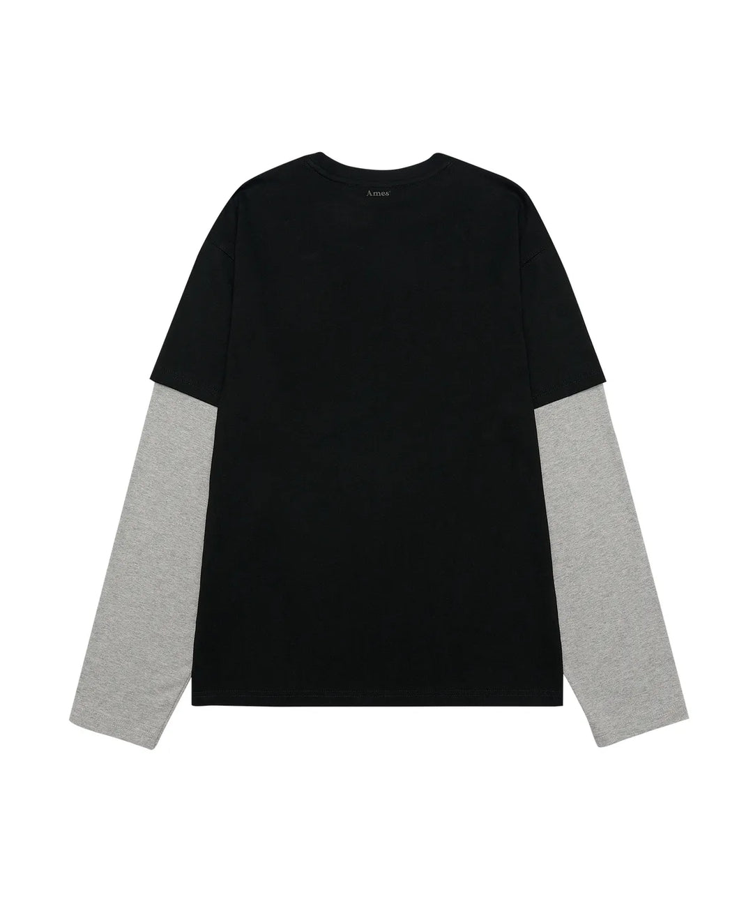 **QWER -Ames-Worldwide QWER NUMBERING LAYERED LS TEE BLACK