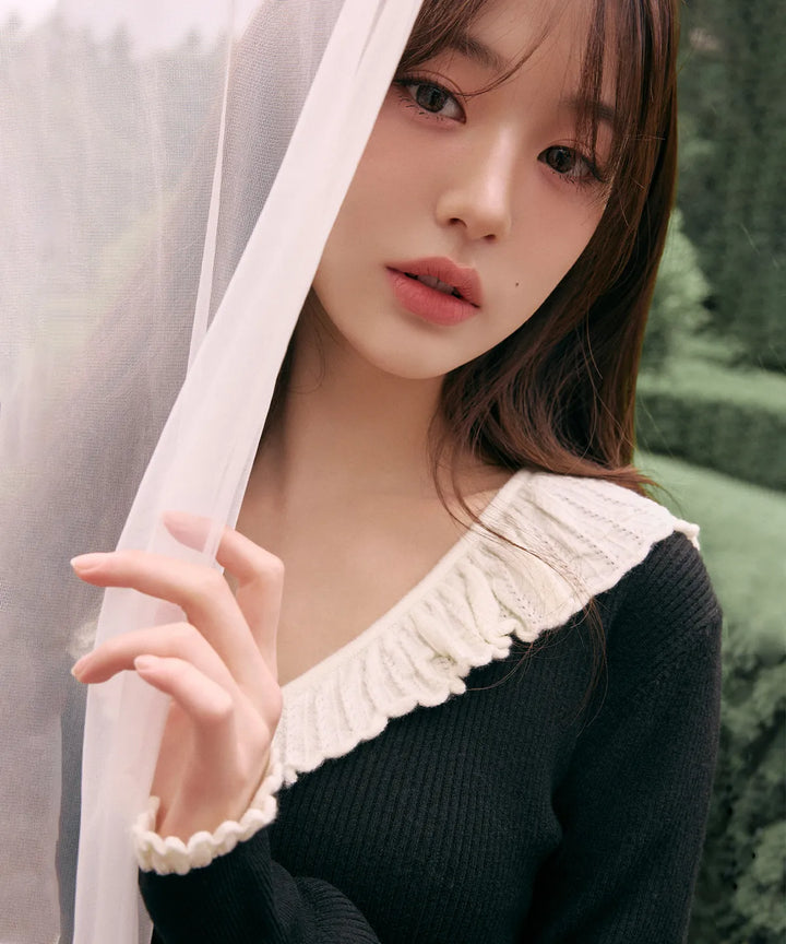 ** JANG WONYOUNG Pick (of IVE) - FRILL COLLAR CARDIGAN BLACK