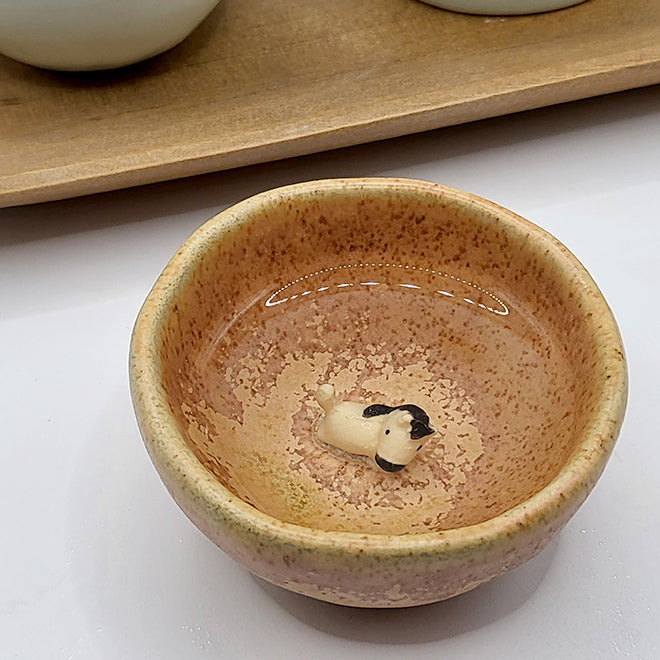 ** horse-shaped bottle set