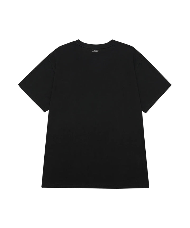 **QWER -Ames-Worldwide QWER CHARACTER TEE BLACK